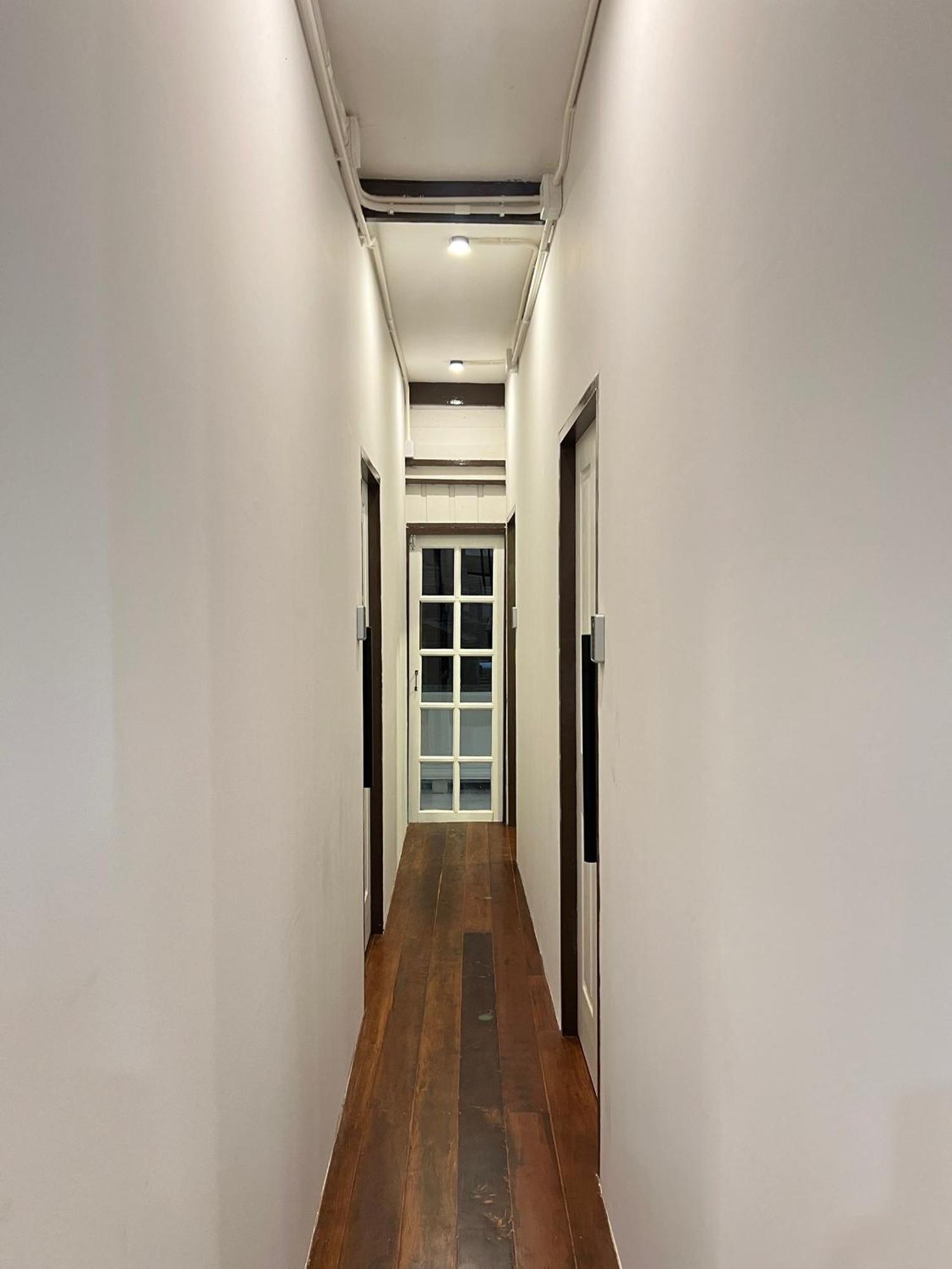 House Ju Vandrarhem Bangkok Exteriör bild